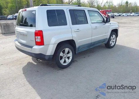 2011 Jeep Patriot Latitude X из США, поврежденный, VIN 1J4NF4GB6BD202592